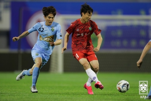 ‘통합 K3리그 초대 우승팀은?’ 챔피언십 막 올린다 - 뉴스 썸네일 이미지