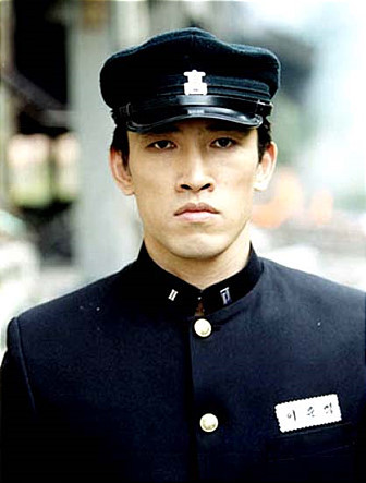 친구2' 준석, 전편과 이렇게 달라졌다