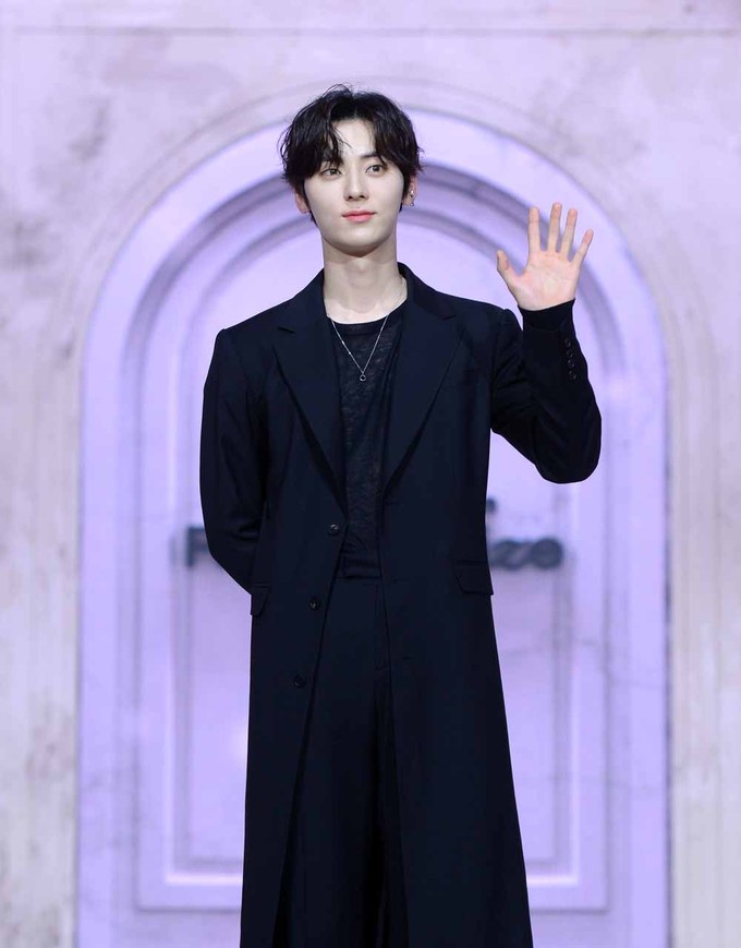 [SW포토]뉴이스트 민현,'빨리 만나고 싶어요'