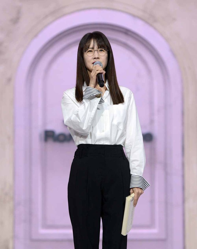 [SW포토]박소현,'뉴이스트 쇼케이스 진행'