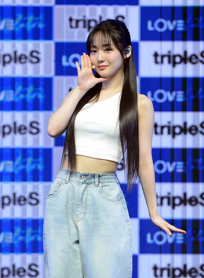 [Sw포토]러블루션 서연,
