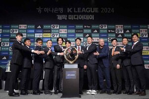 [SW포토]2024 K-리그 트로피는 어디로?