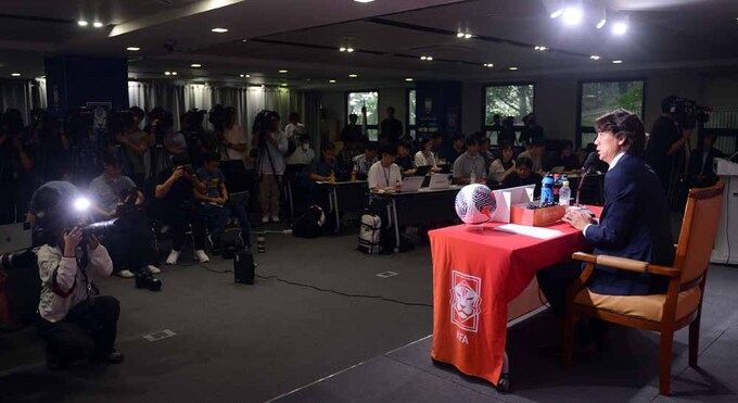 [SW포토]한국축구대표팀 홍명보 감독