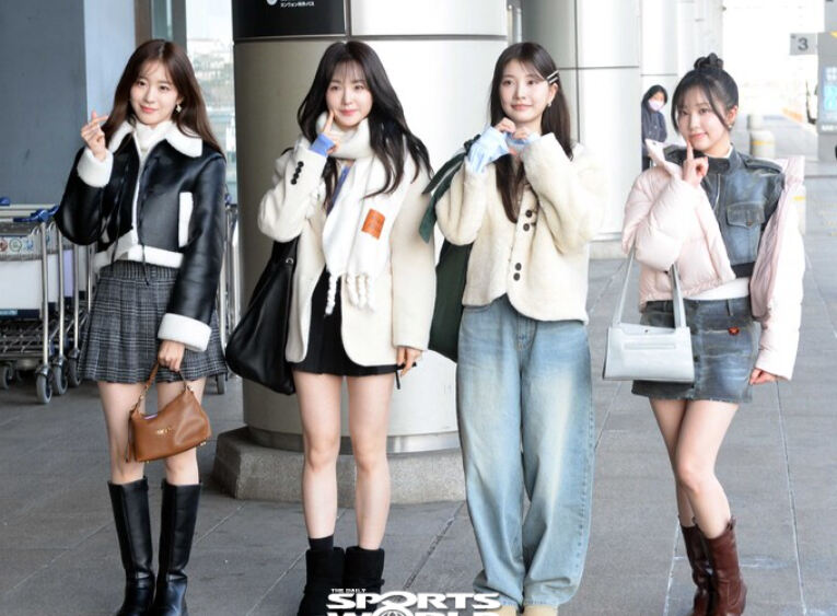 출국하는 걸그룹 우아[SW포토]