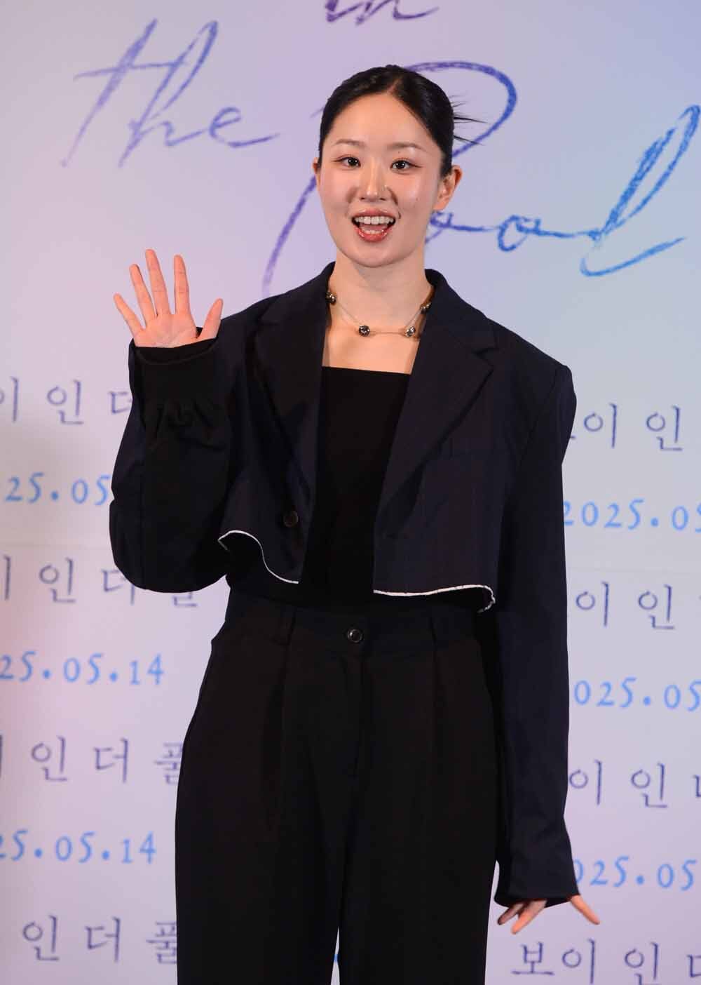 [SW포토]미소가 아름다운 댄서배우 효우