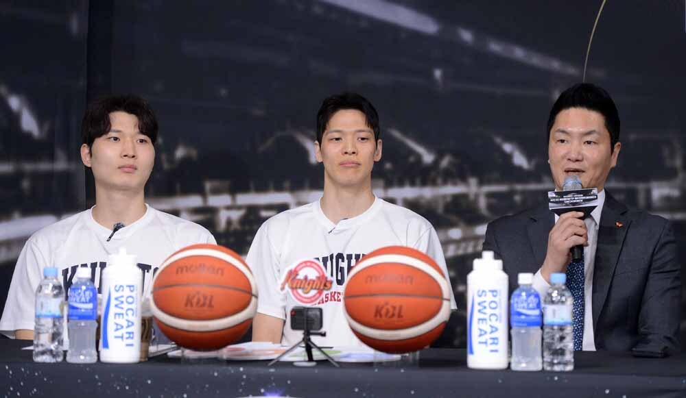 [SW포토]출사표 던지는 SK 전희철 감독