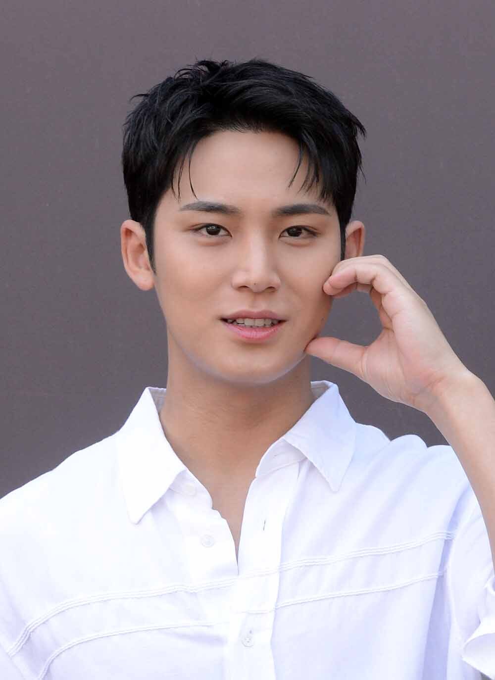 [SW포토]세븐틴 민규의 볼하트