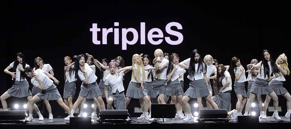 [SW포토]트리플에스,'서로에게 고마운 컴백'