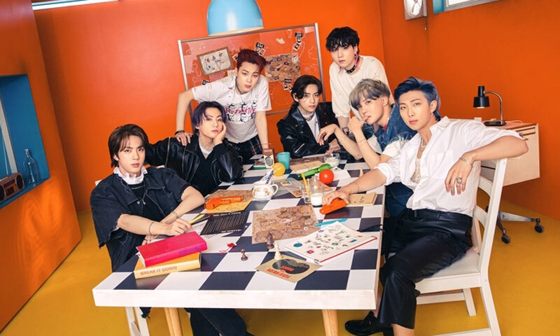 BTS 전역 임박… 소속사 "방문 자제" 당부