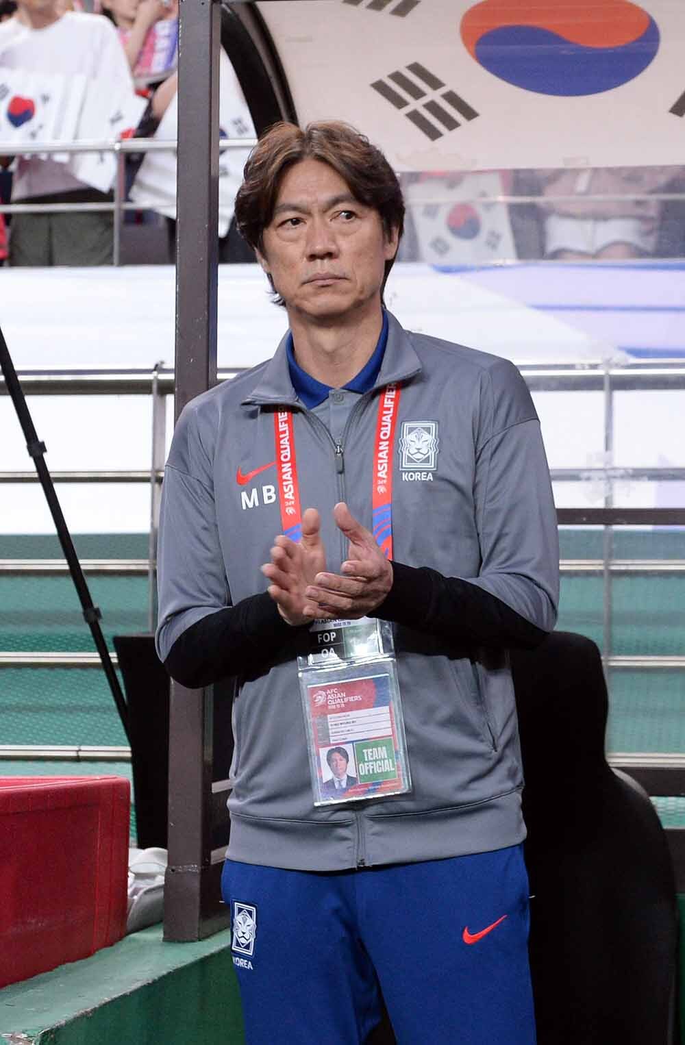 [SW포토]박수치는 홍명보 감독