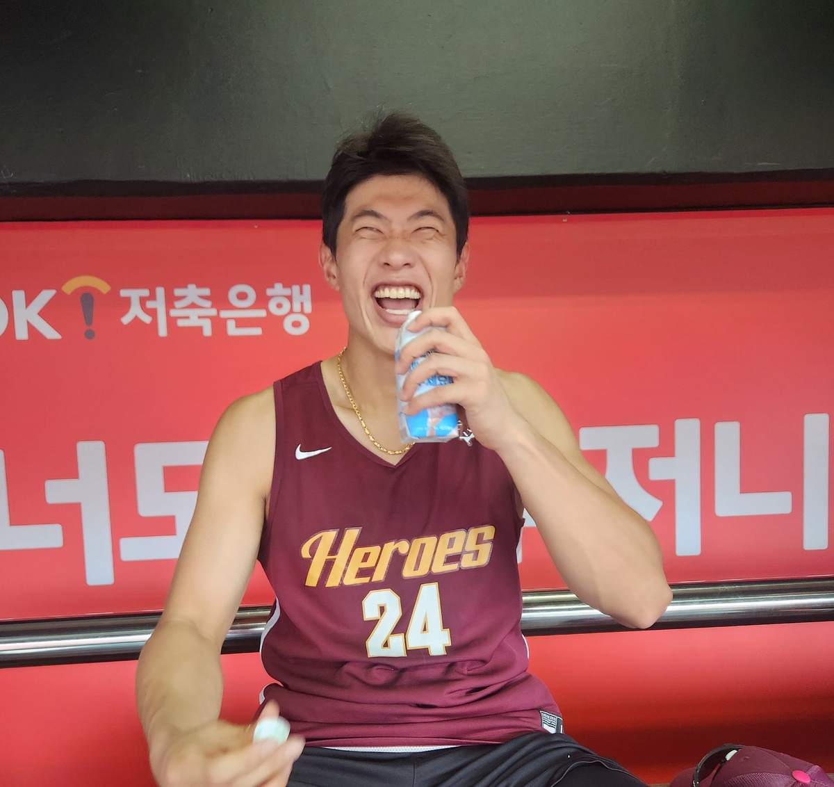 싹트는 美 도전설, 신중한 송성문… “진출 고려만으로 정말 큰 목표, KBO 정상급 성적부터 내보겠다”