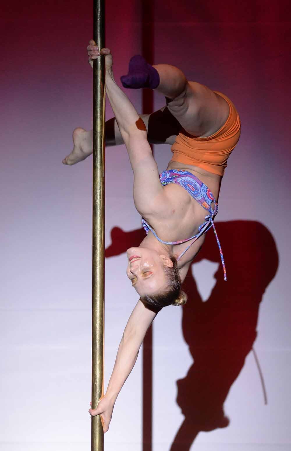 [Sw포토]아름다운 폴연기 펼치는 polina Makeeva