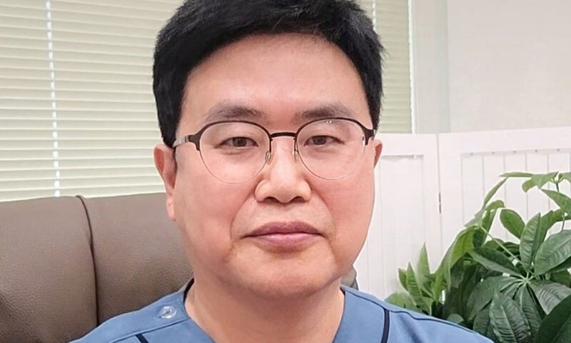 모발이식 흉터 걱정이라면 “비절개가 유리”