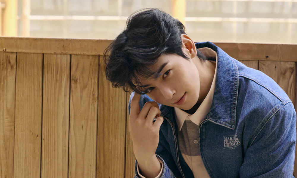 부드러운 카리스마로 팬心 사로잡는 차은우