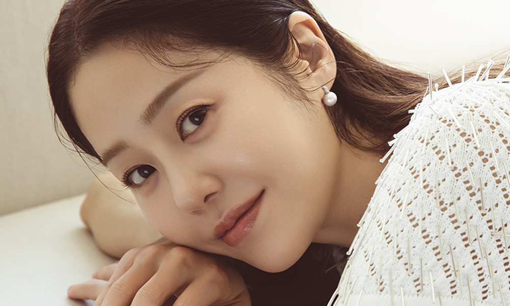 배우 고현정, 우아하고 고급스러운 분위기로 시선 강탈
