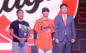 [SW포토]한화 1순위는 오재원