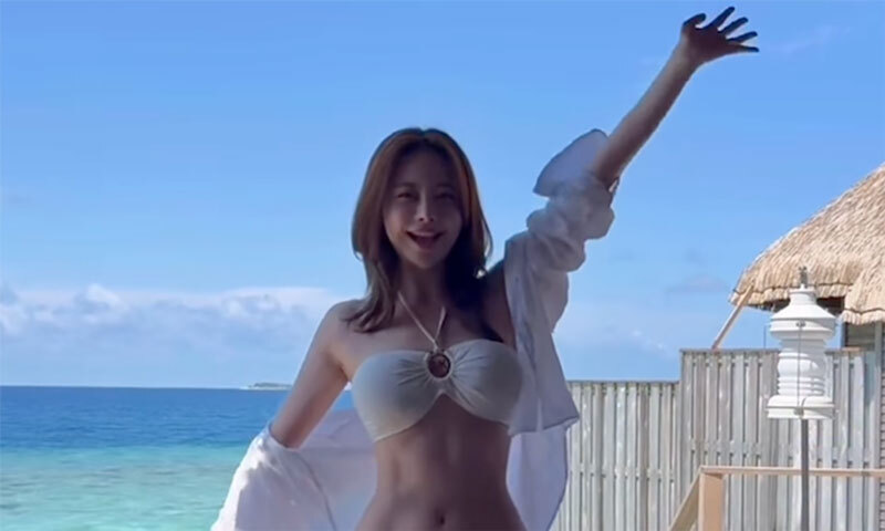 아옳이, 몰디브서 뽐낸 건강미에 감탄