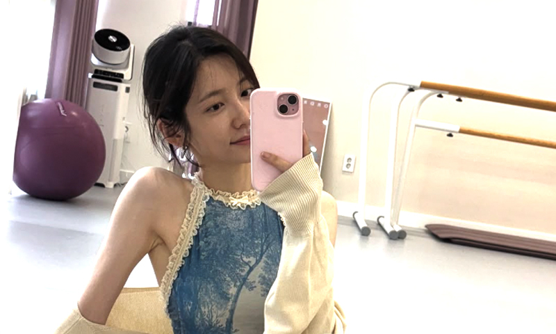 박지현, 발레복 자태 눈길…완벽 실루엣