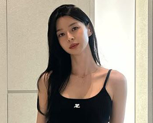 권나라, 탄탄한 바디라인