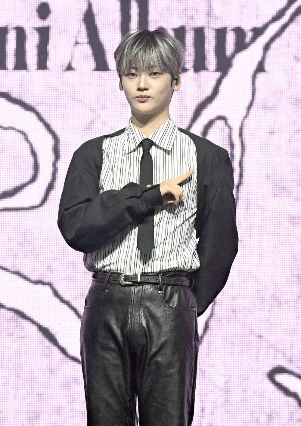 [SW포토]위아이 강석화,'위아이 홈으로 놀러오세요'