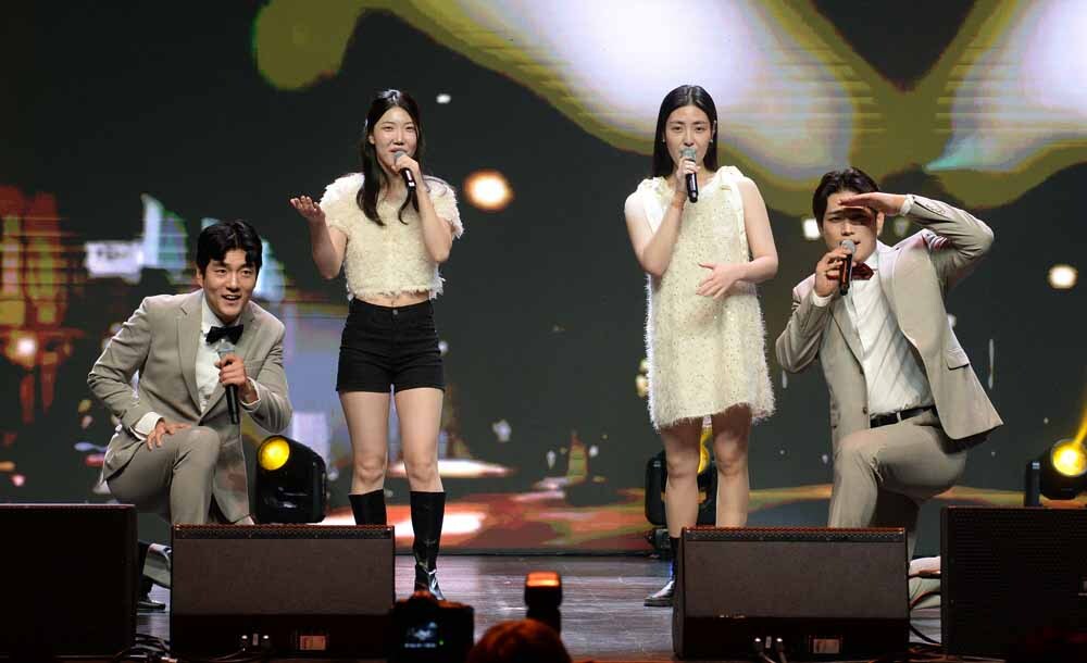 [SW포토]관중 사로잡는 아르텔 뮤지컬 플레이어스