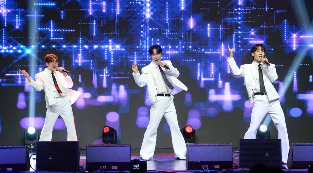 [SW포토]신나는 삼총사