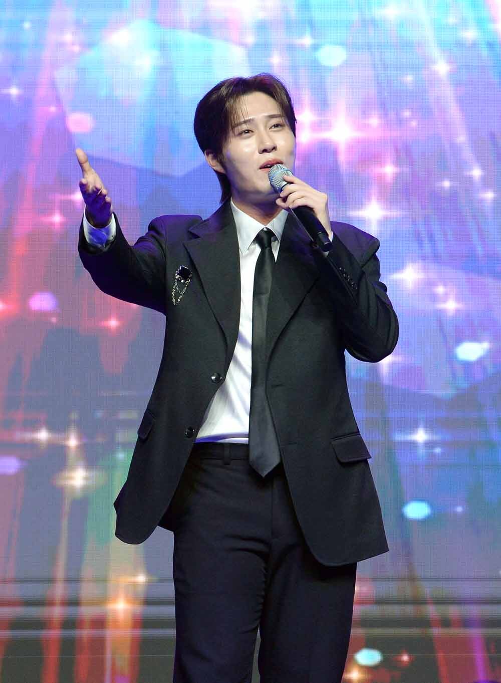 [SW포토]비단결  보이스, 가수 유민