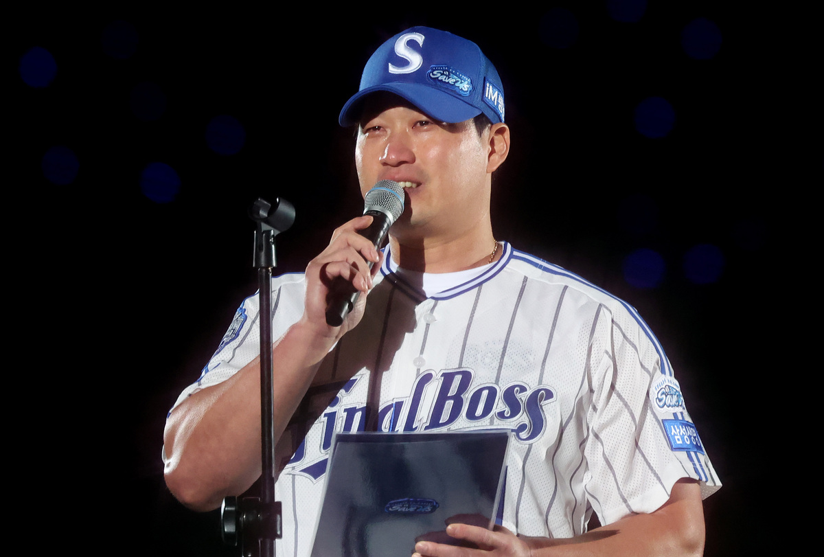 [고척 토크박스] ‘해설위원 깜짝 데뷔’ 돌부처의 수줍은 미소… 오승환 “욕 안 먹어서 다행” 