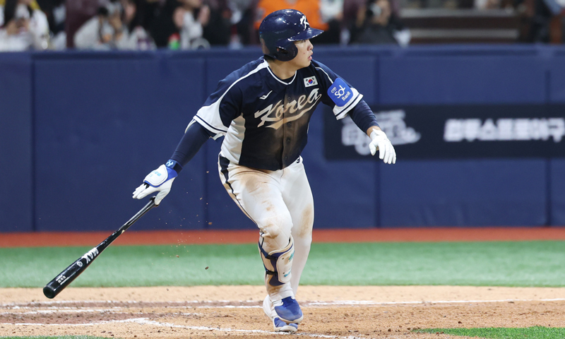 독수리 듀오가 빚은 고척 승전가…문현빈-정우주 날았다