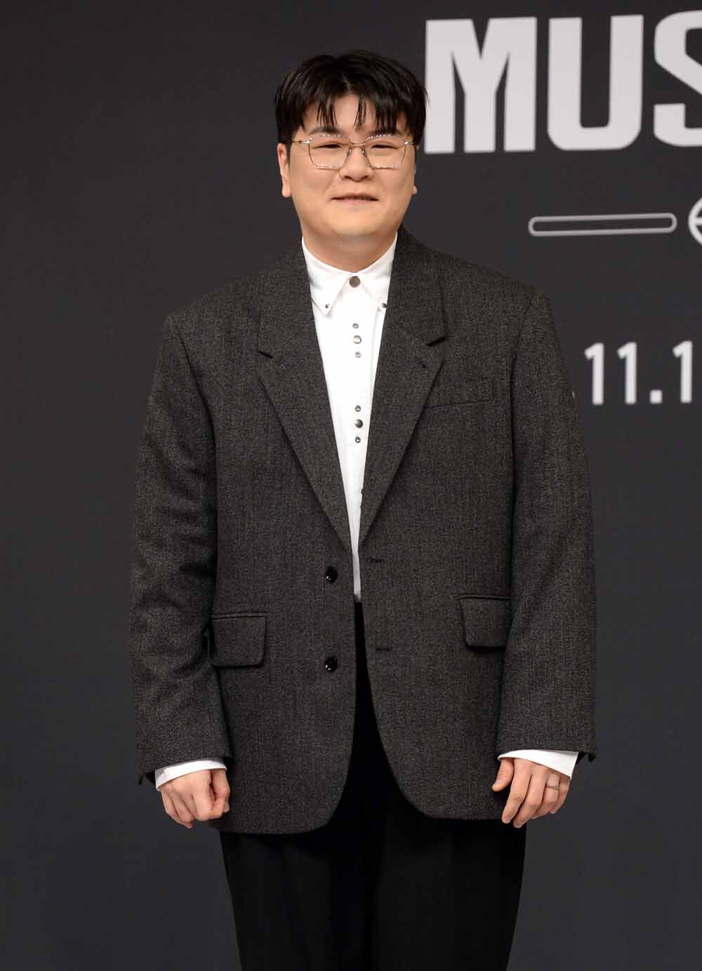 [SW포토]신용재,'베일안의 노래 들어 보세요'