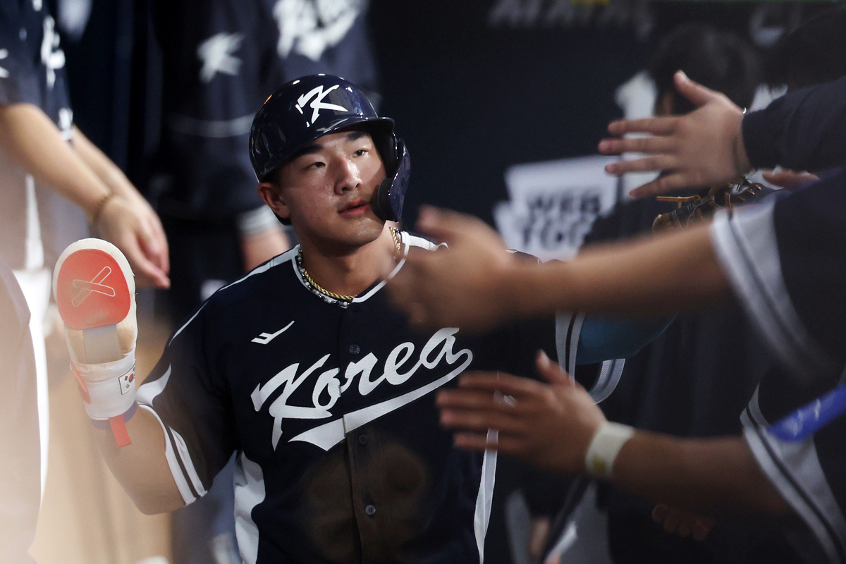 풀지 못한 볼넷 늪…그래도 방망이에서 ‘길’이 보인다