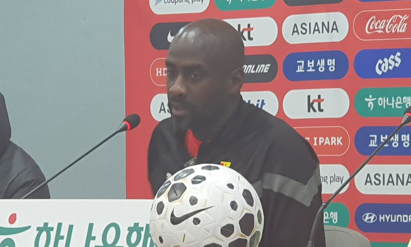 존경심 드러낸 손흥민에게 화답한 가나 감독