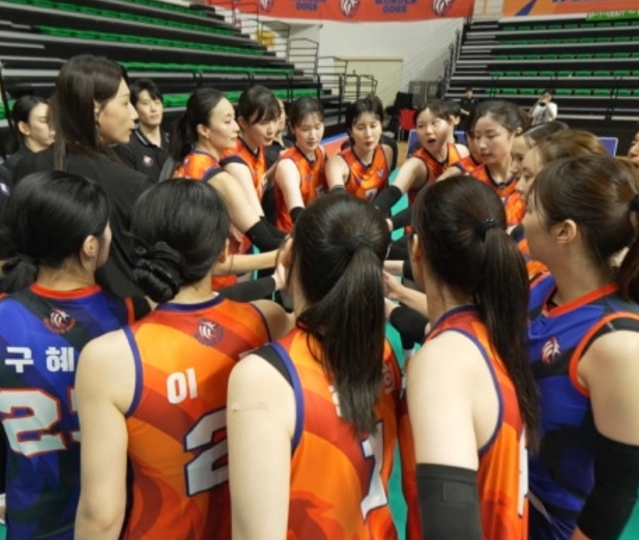 [SW포커스] 신인 아닌 ‘천재감독’…김연경의 반란