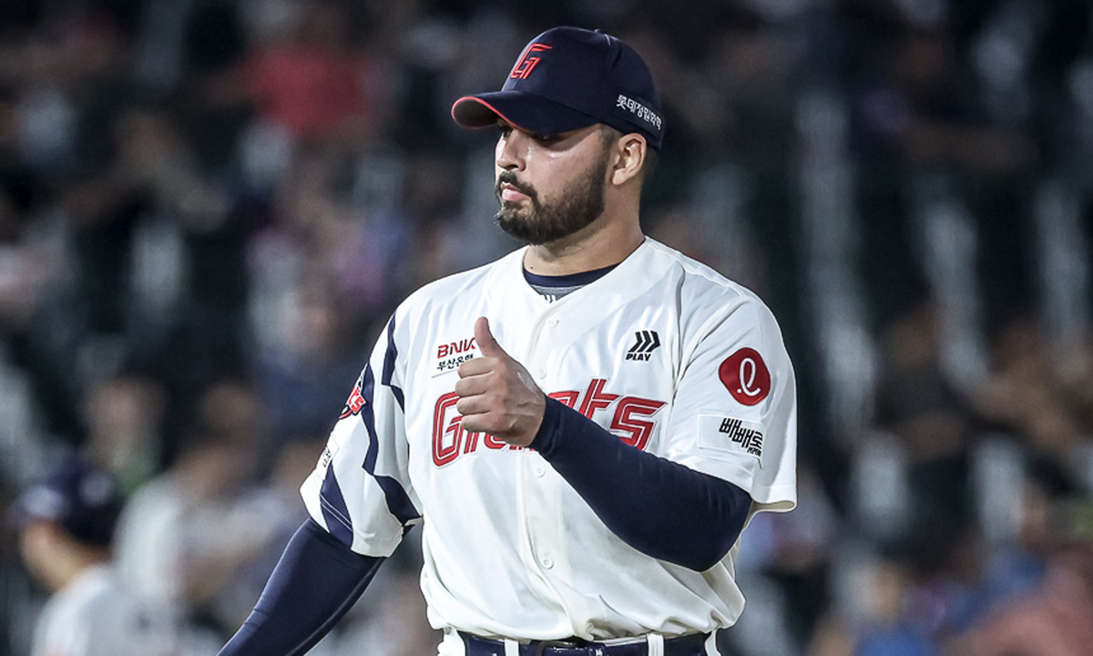 잠잠한 롯데 스토브리그…외인 구성에 사활 건다