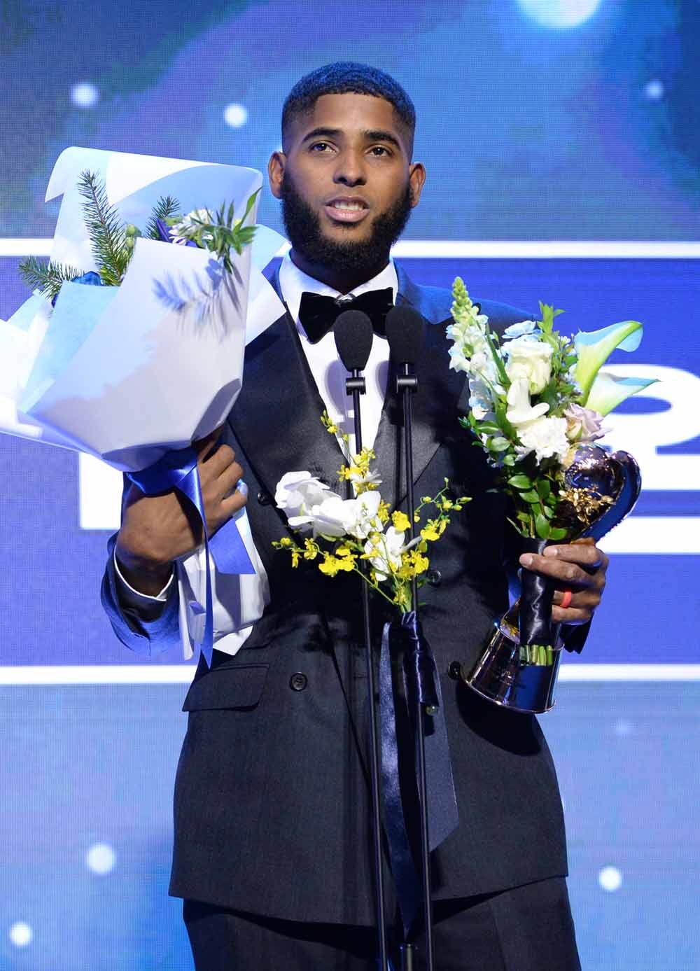 [SW포토]수비상 받은 삼성 디아즈