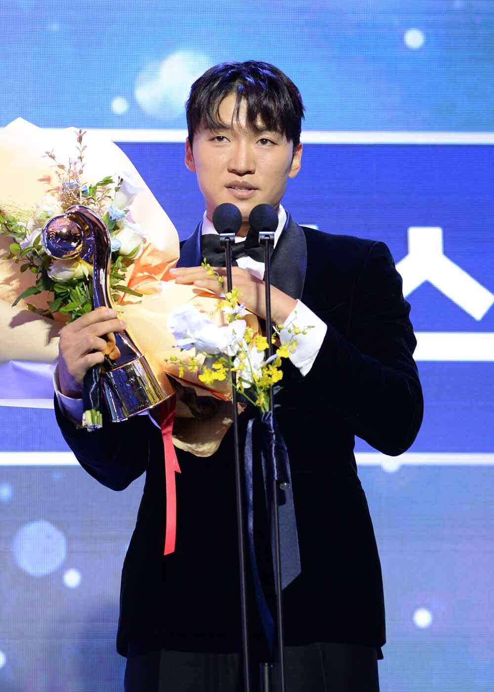 [SW포토]수비상 받은 LG 박해민