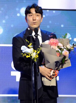 [SW포토]KT 조이현,'평균자책점상, 승리상 수상'