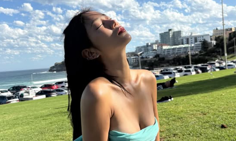 소유, 탄탄한 글래머 몸매