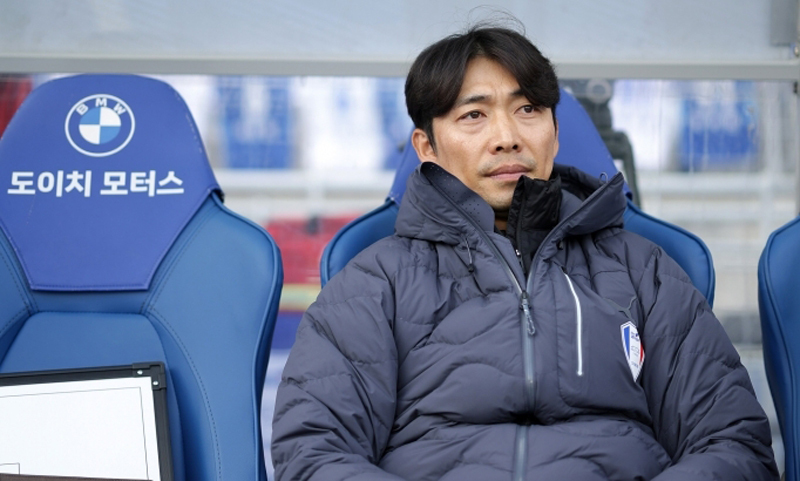 2차전 필승 다짐…변성환 수원 감독 &${esc.h}34;우리 선수들 칭찬하고 싶어&${esc.h}34;
