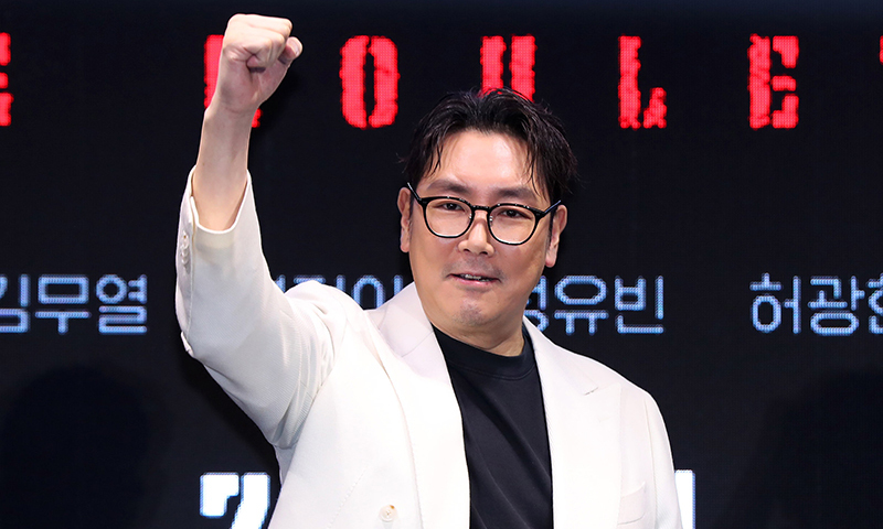 가수 이정석, 조진웅 옹호글 올렸다 삭제