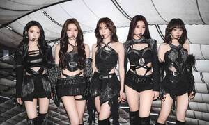 중·일 갈등, K팝에 불똥…르세라핌 행사 취소