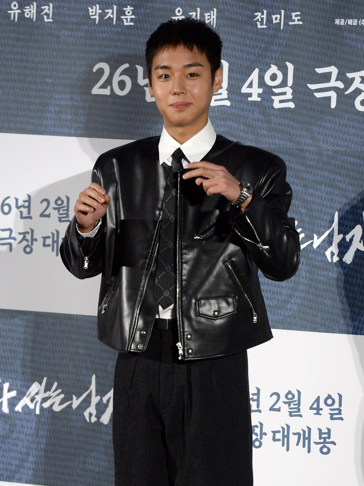 [SW포토]  배우 박지훈, 귀여운 밤톨머리로 인사