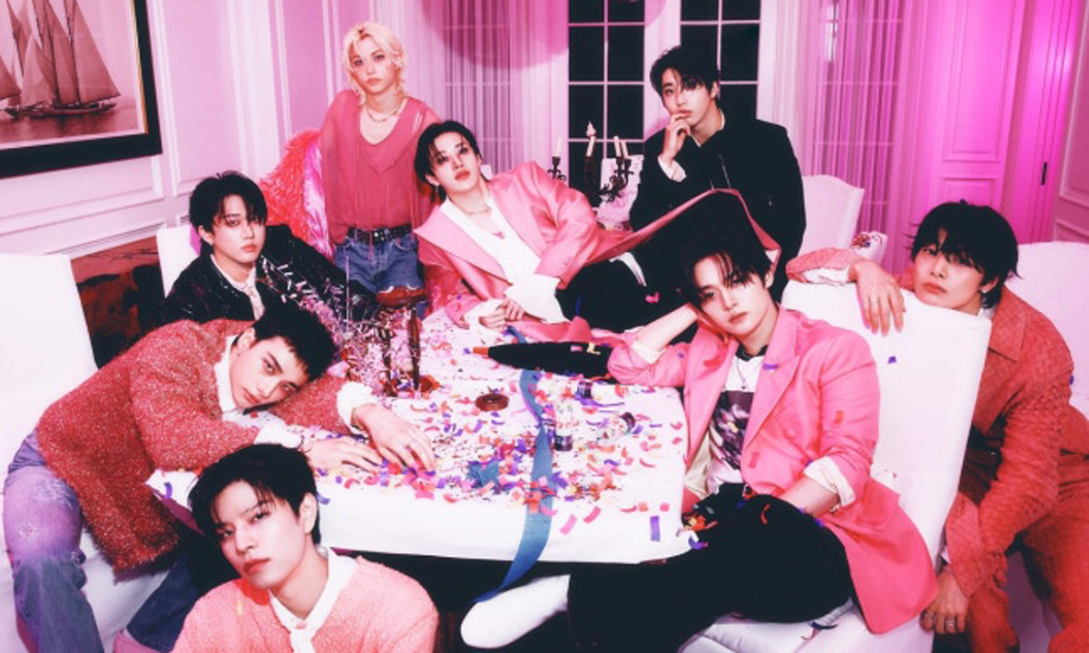 스트레이 키즈. ‘神메뉴’로 ‘新기록’