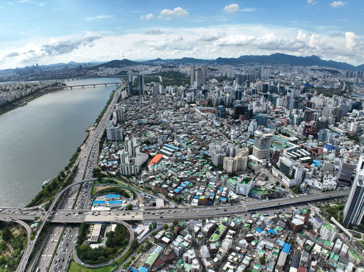 대우건설, 성수4지구 서류 미비로 유찰…반발