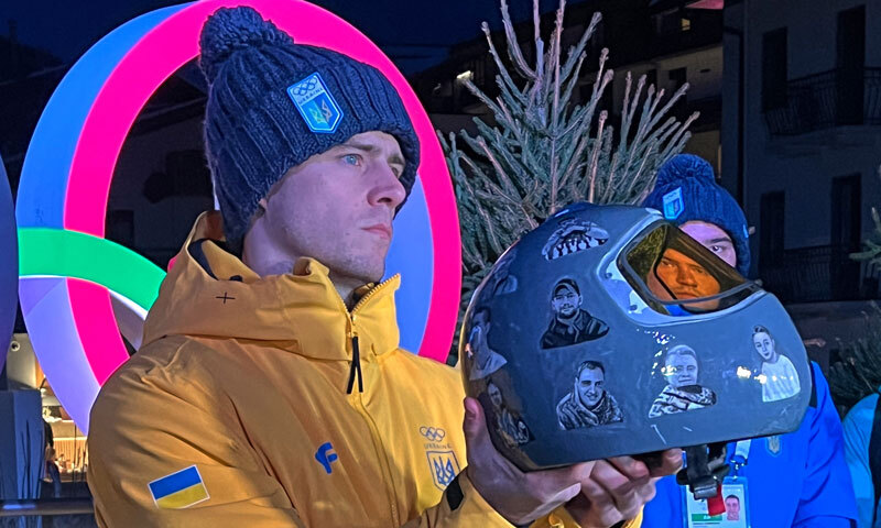 ‘추모 헬멧’ 착용 고집한 헤라스케비치…IOC, 출전자격 박탈