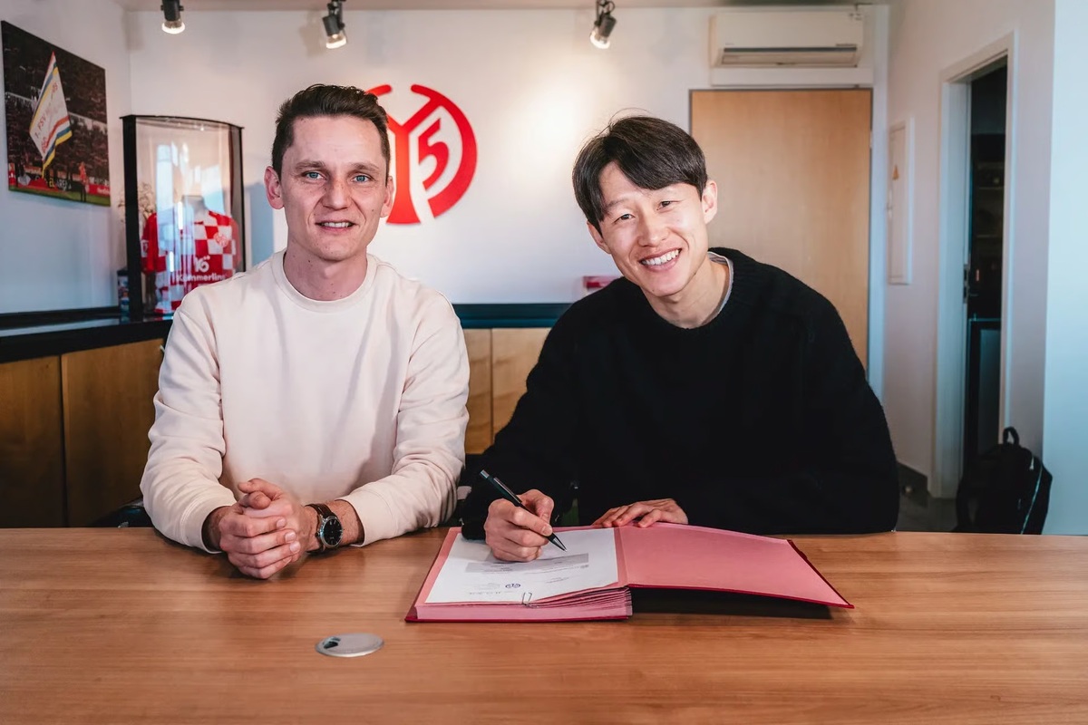 마인츠와 재계약한 이재성. 사진=마인츠 홈페이지 캡처