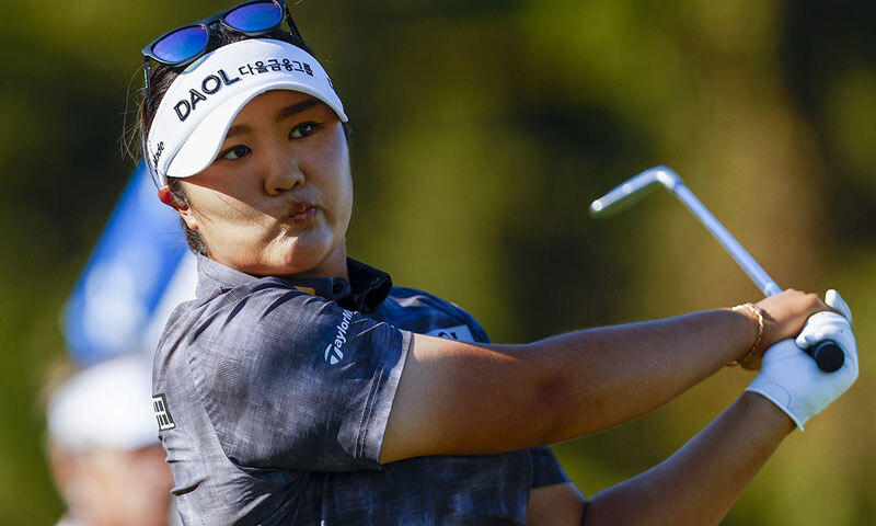 유해란, 시즌 첫 우승 향해…HSBC 월드챔피언십 2R 공동 2위