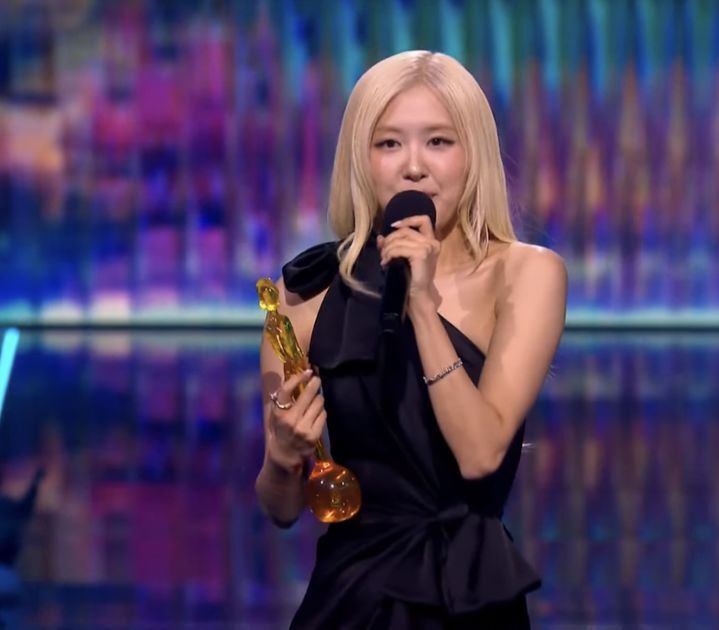 로제. 브릿 어워즈 유튜브 캡처