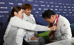 컬링 백혜진-이용석, 윤경선 대한장애인컬링협회장에게 감사 인사 [SW포토]