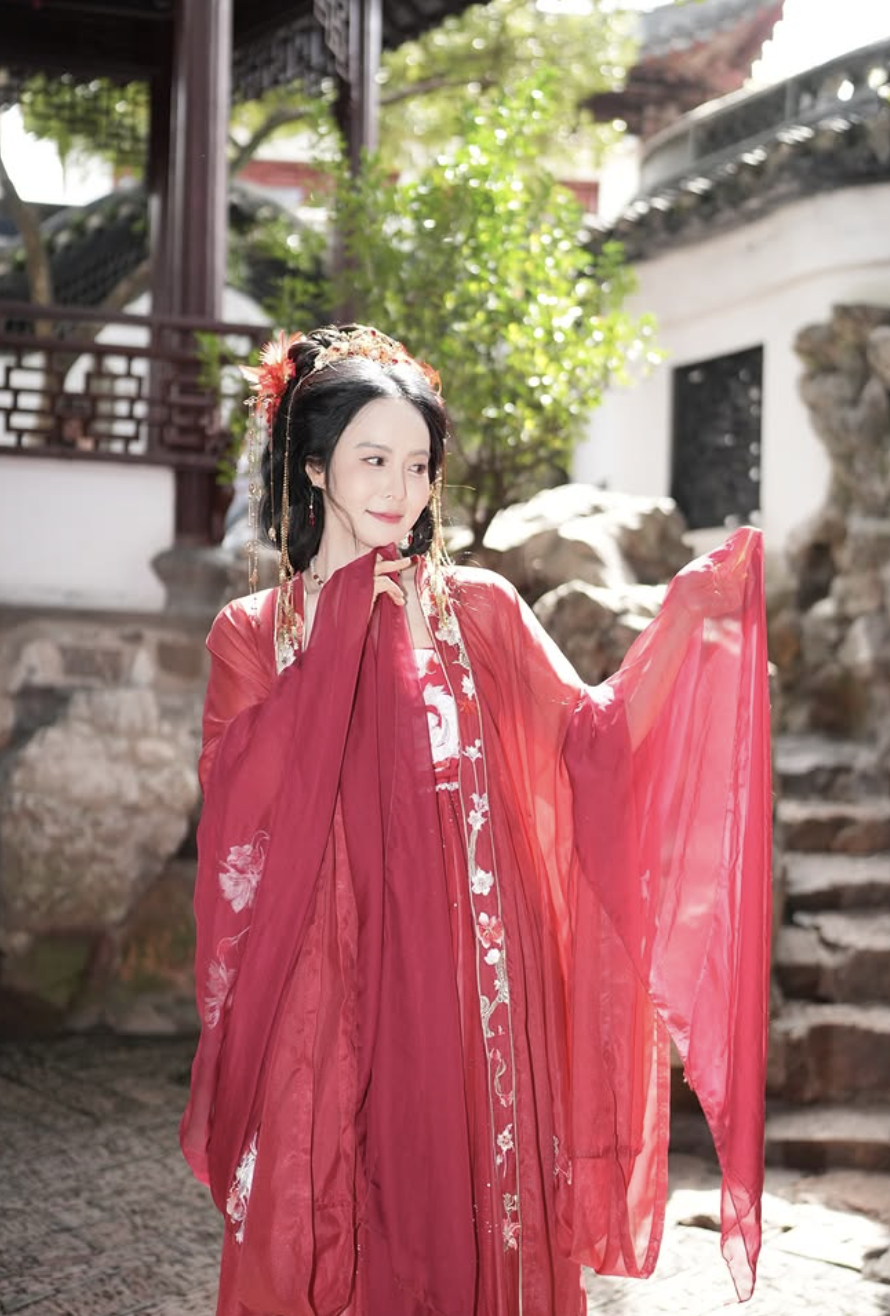 사진 = 박지윤 SNS 계정